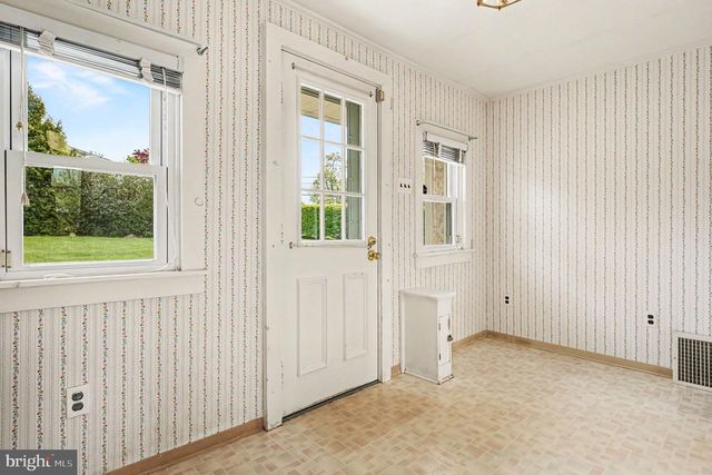 320 W MORELAND AVE, Hatboro, PA 19040