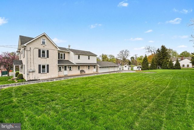 320 W MORELAND AVE, Hatboro, PA 19040