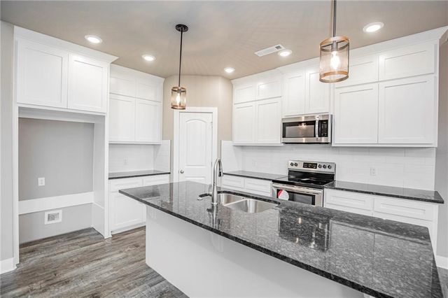 1249 Seay Circle, Pea Ridge, AR 72751