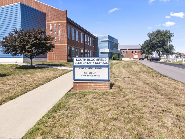5012 Roese Avenue, South Bloomfield, OH 43103