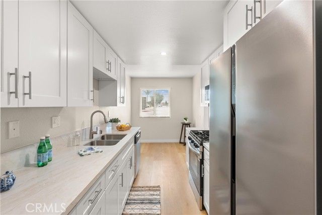 18853 Lister Lane, Huntington Beach, CA 92646