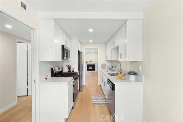 18853 Lister Lane, Huntington Beach, CA 92646