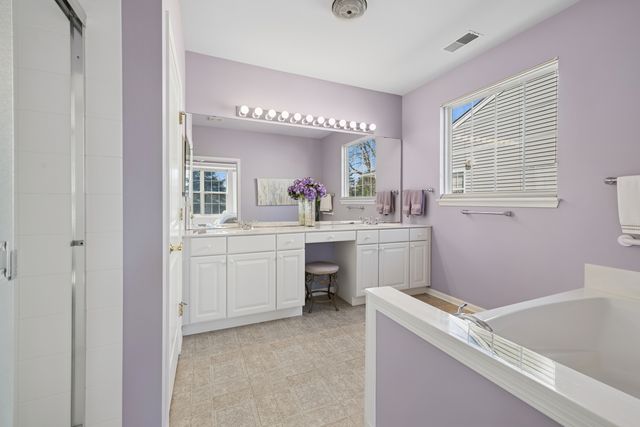 12224 Arlington Drive, Huntley, IL 60142