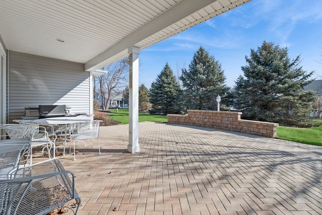 12224 Arlington Drive, Huntley, IL 60142