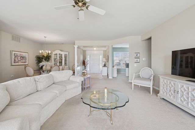 12224 Arlington Drive, Huntley, IL 60142