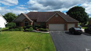 1461 W Smith Road, Temperance, MI 48182