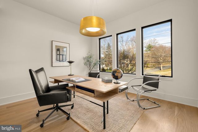 5828 TANGLEWOOD DR, Bethesda, MD 20817