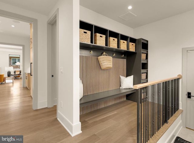 5828 TANGLEWOOD DR, Bethesda, MD 20817