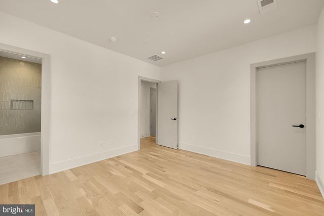 5828 TANGLEWOOD DR, Bethesda, MD 20817