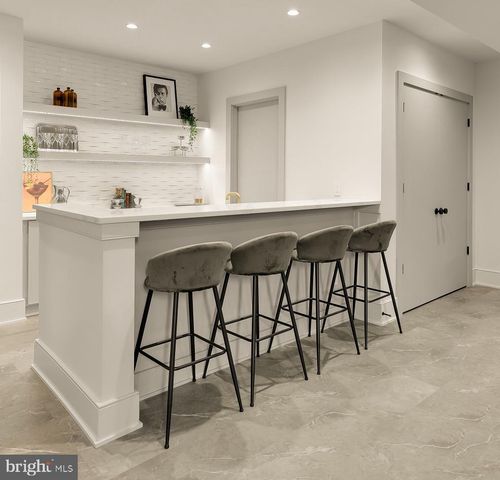 5828 TANGLEWOOD DR, Bethesda, MD 20817