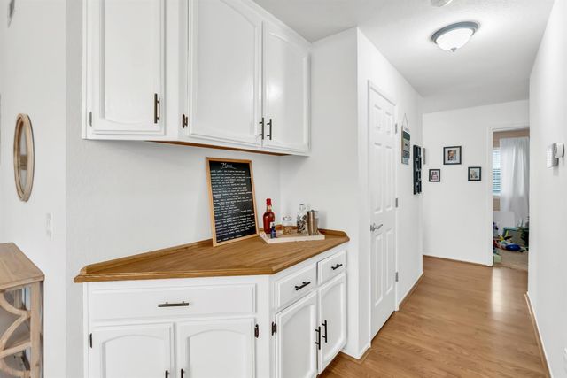 323 Emerald Oak Dr, Galt, CA 95632