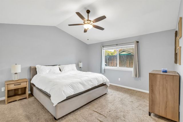 323 Emerald Oak Dr, Galt, CA 95632