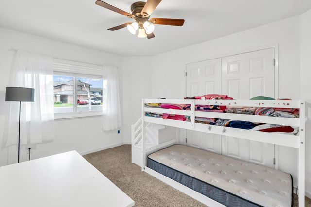 323 Emerald Oak Dr, Galt, CA 95632