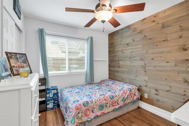 323 Emerald Oak Dr, Galt, CA 95632