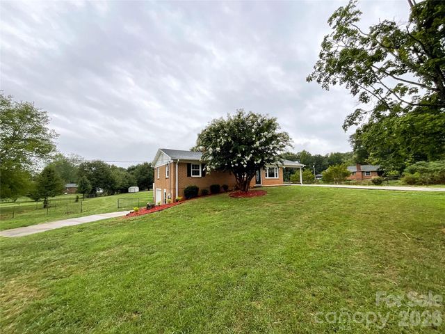 104 Dyer Drive, Shelby, NC 28152