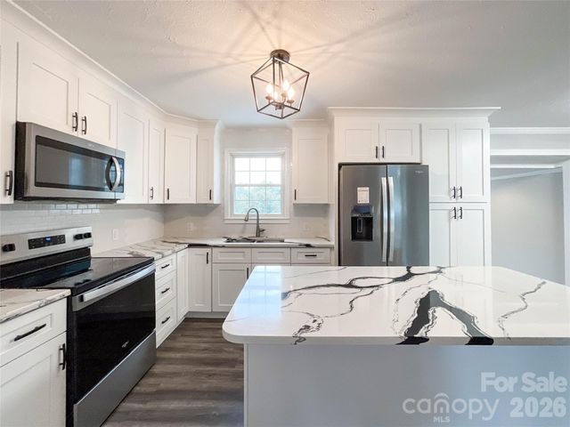104 Dyer Drive, Shelby, NC 28152