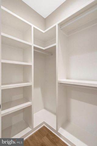 7400 CHURCHILL RD, Mclean, VA 22101