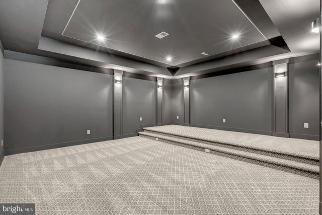 7400 CHURCHILL RD, Mclean, VA 22101