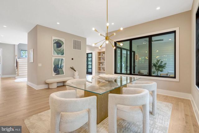 7400 CHURCHILL RD, Mclean, VA 22101