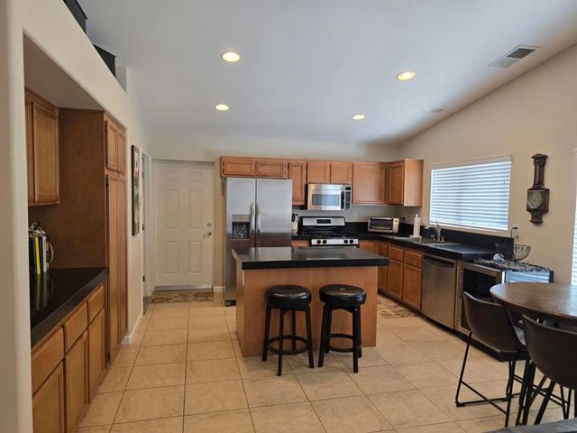 47719 Avocado Court, Indio, CA 92201