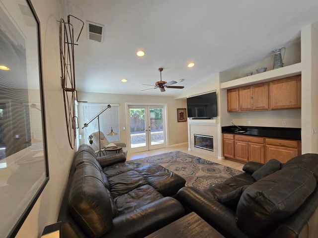 47719 Avocado Court, Indio, CA 92201