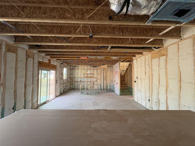 319 Willow Heights DR, Hutto, TX 78634