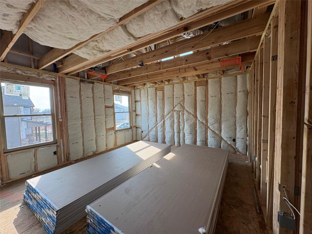 319 Willow Heights DR, Hutto, TX 78634