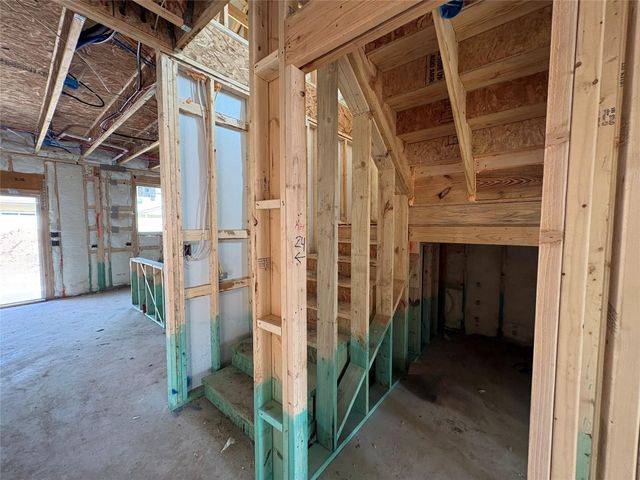 319 Willow Heights DR, Hutto, TX 78634