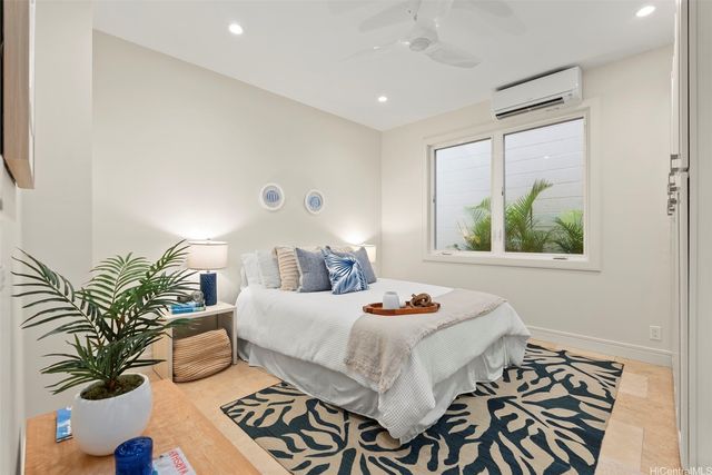 851 Aalapapa Drive, Kailua, HI 96734