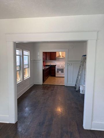 1827 S California, Stockton, CA 95206