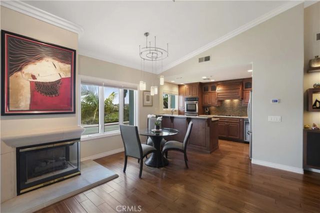 401 Seaward Road 6, Corona Del Mar, CA 92625