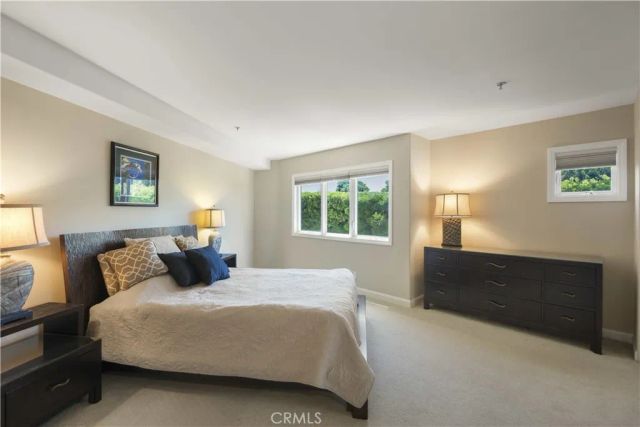 401 Seaward Road 6, Corona Del Mar, CA 92625
