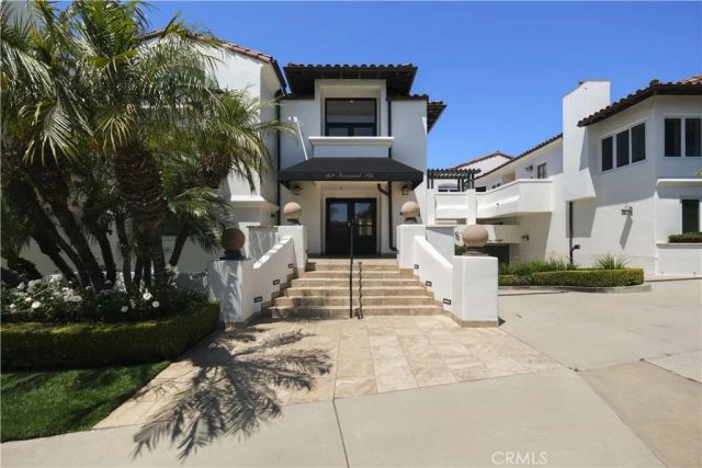 401 Seaward Road 6, Corona Del Mar, CA 92625