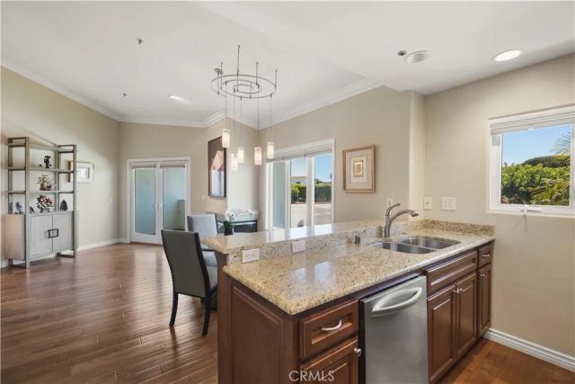 401 Seaward Road 6, Corona Del Mar, CA 92625