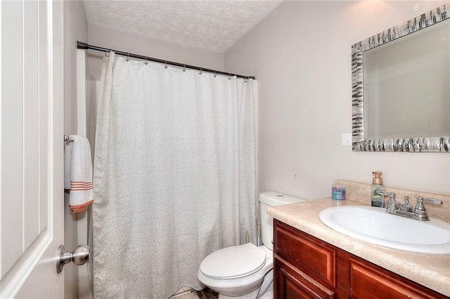 2314 Robin Drive, Loganville, GA 30052