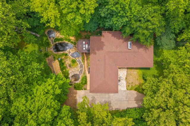 628 Chesterfield Cir, Clarksville, TN 37043