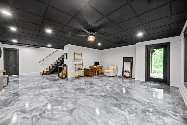 628 Chesterfield Cir, Clarksville, TN 37043