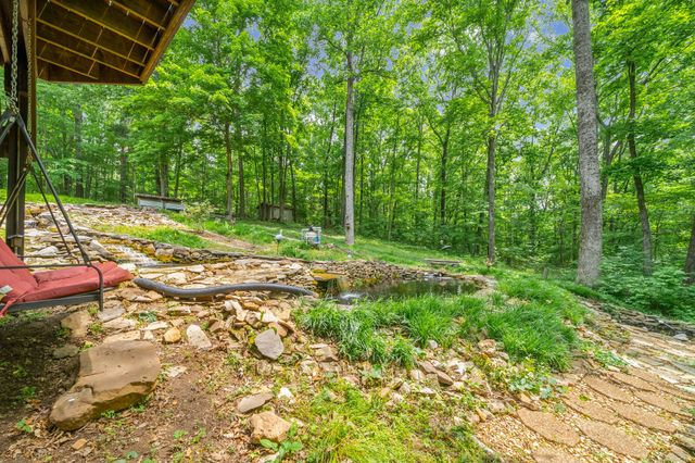 628 Chesterfield Cir, Clarksville, TN 37043