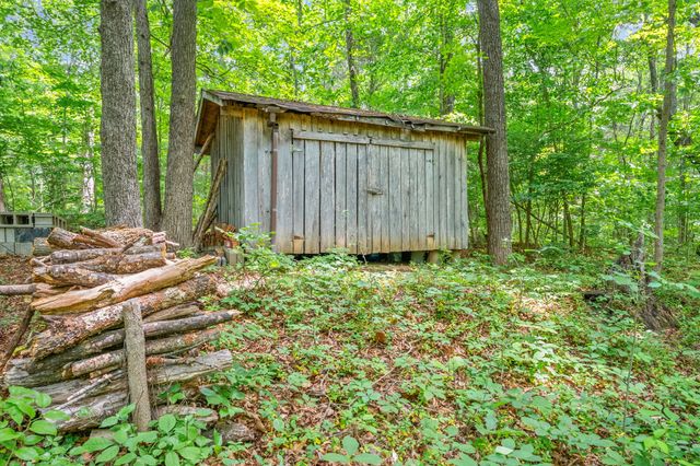 628 Chesterfield Cir, Clarksville, TN 37043