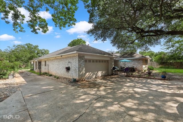 220 Norcross Street, Bossier City, LA 71111