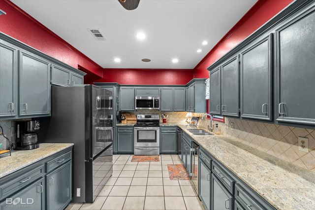 220 Norcross Street, Bossier City, LA 71111