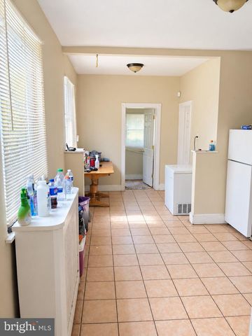 4815 N WARNOCK ST, Philadelphia, PA 19141
