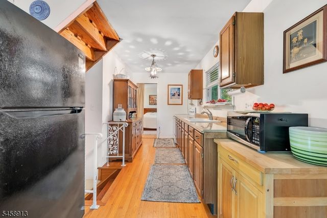 6 Barberry St, Vernon Twp., NJ 07418