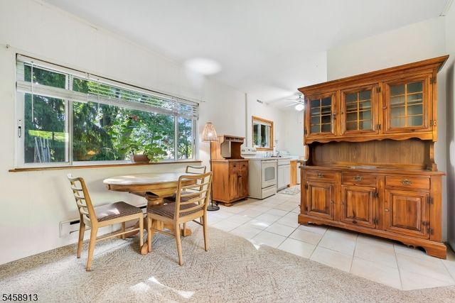 6 Barberry St, Vernon Twp., NJ 07418