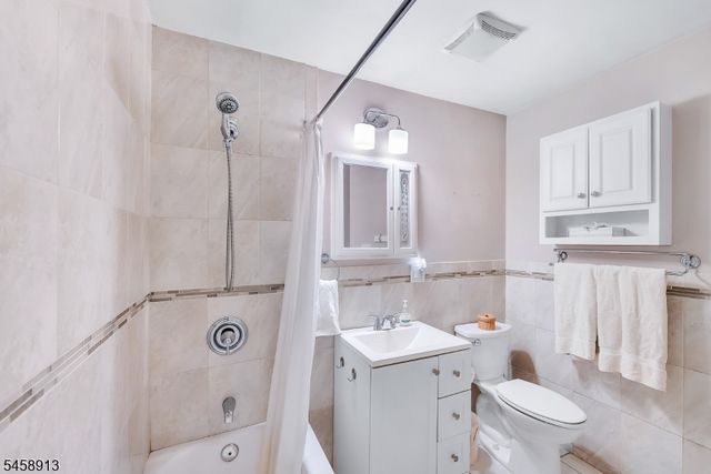 6 Barberry St, Vernon Twp., NJ 07418