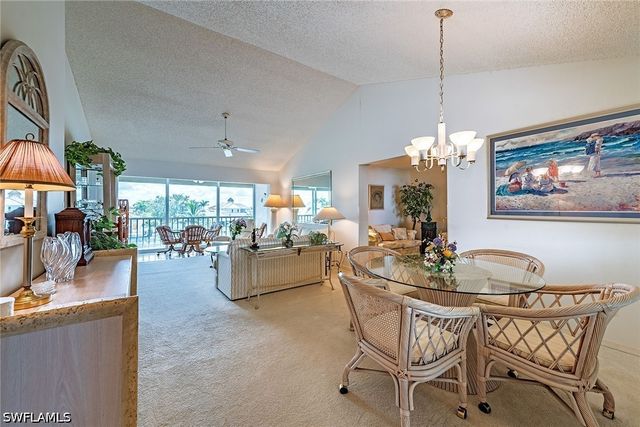 10684 Gulf Shore DR B-305, Naples, FL 34108
