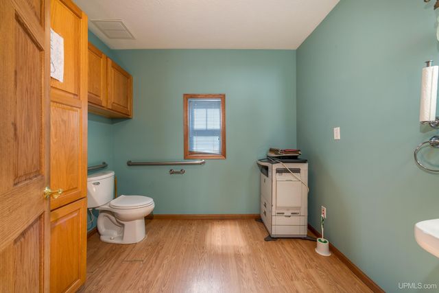 908 N 3rd Street, Marquette, MI 49855