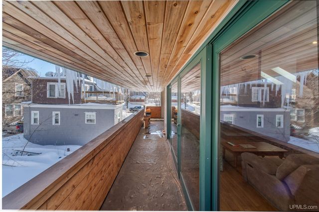 908 N 3rd Street, Marquette, MI 49855