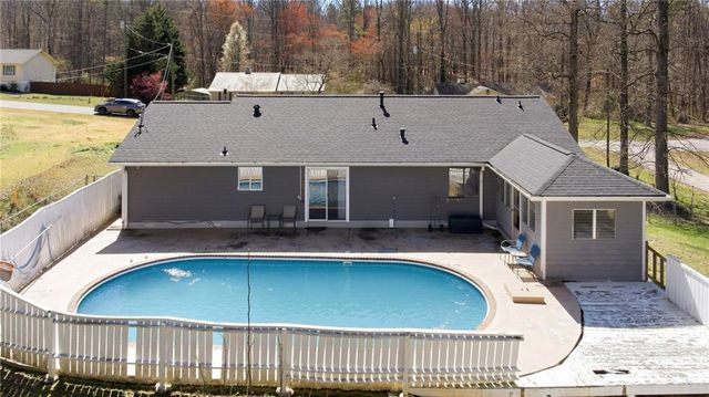 4474 Sardis Drive, Gainesville, GA 30506