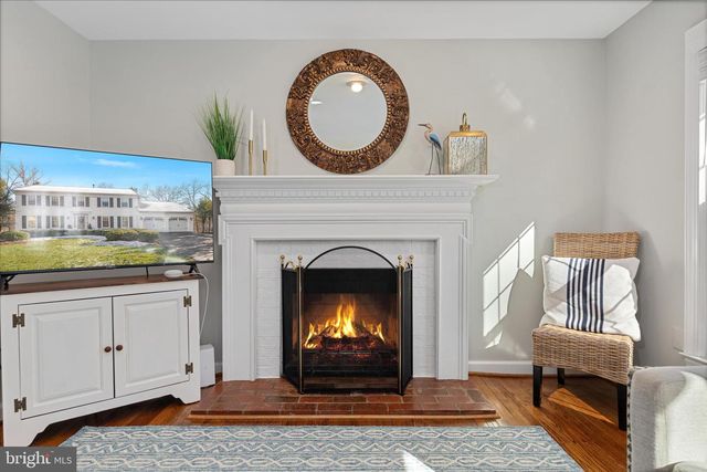 15567 EAGLE TAVERN LN, Centreville, VA 20120